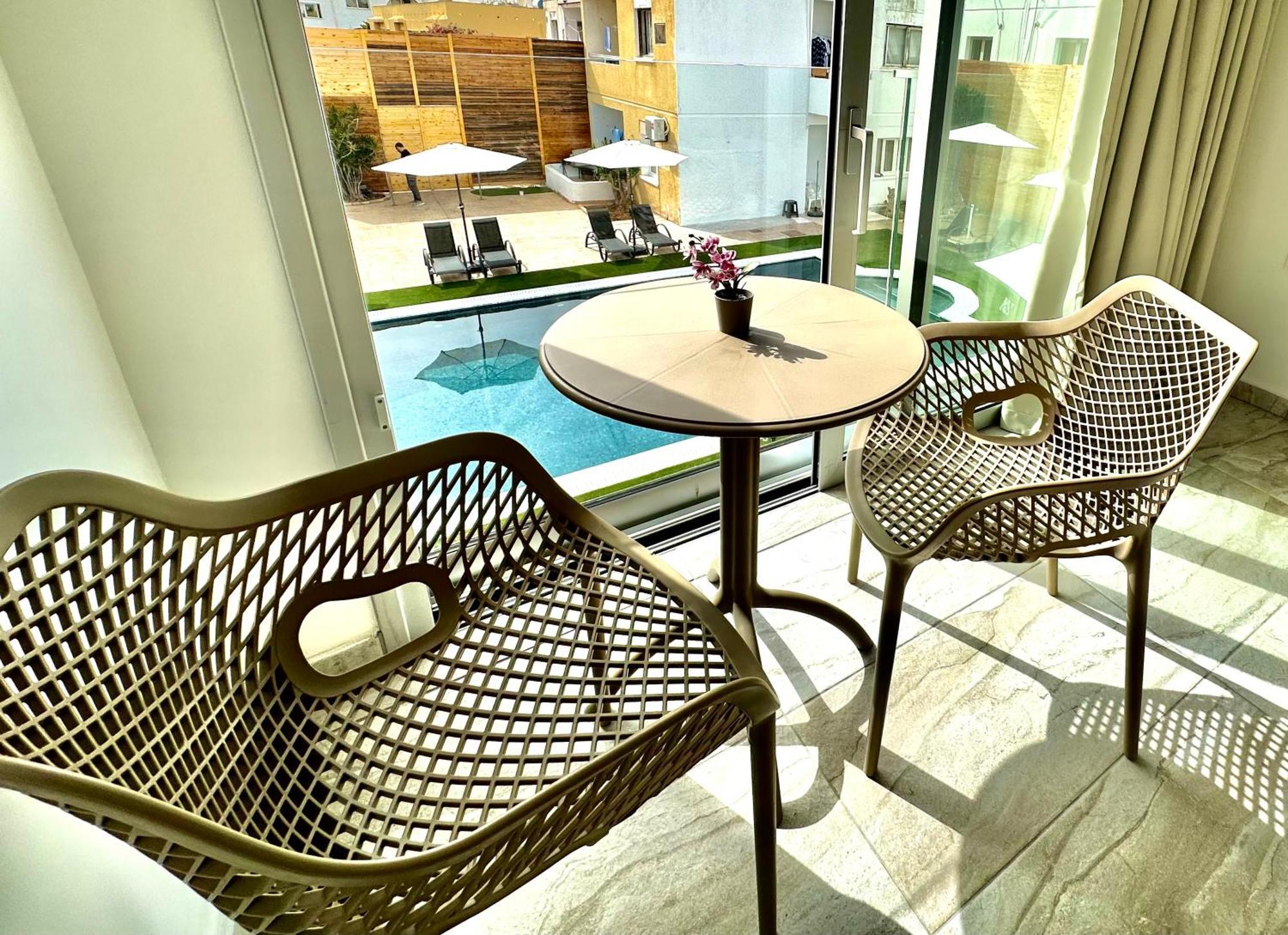 Sun Plaza Suites - Adults Only Ayia Napa Exterior foto