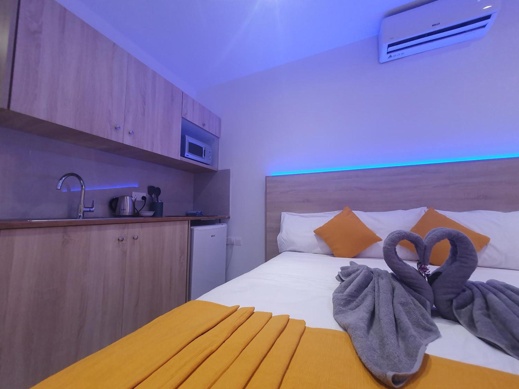 Sun Plaza Suites - Adults Only Ayia Napa Exterior foto