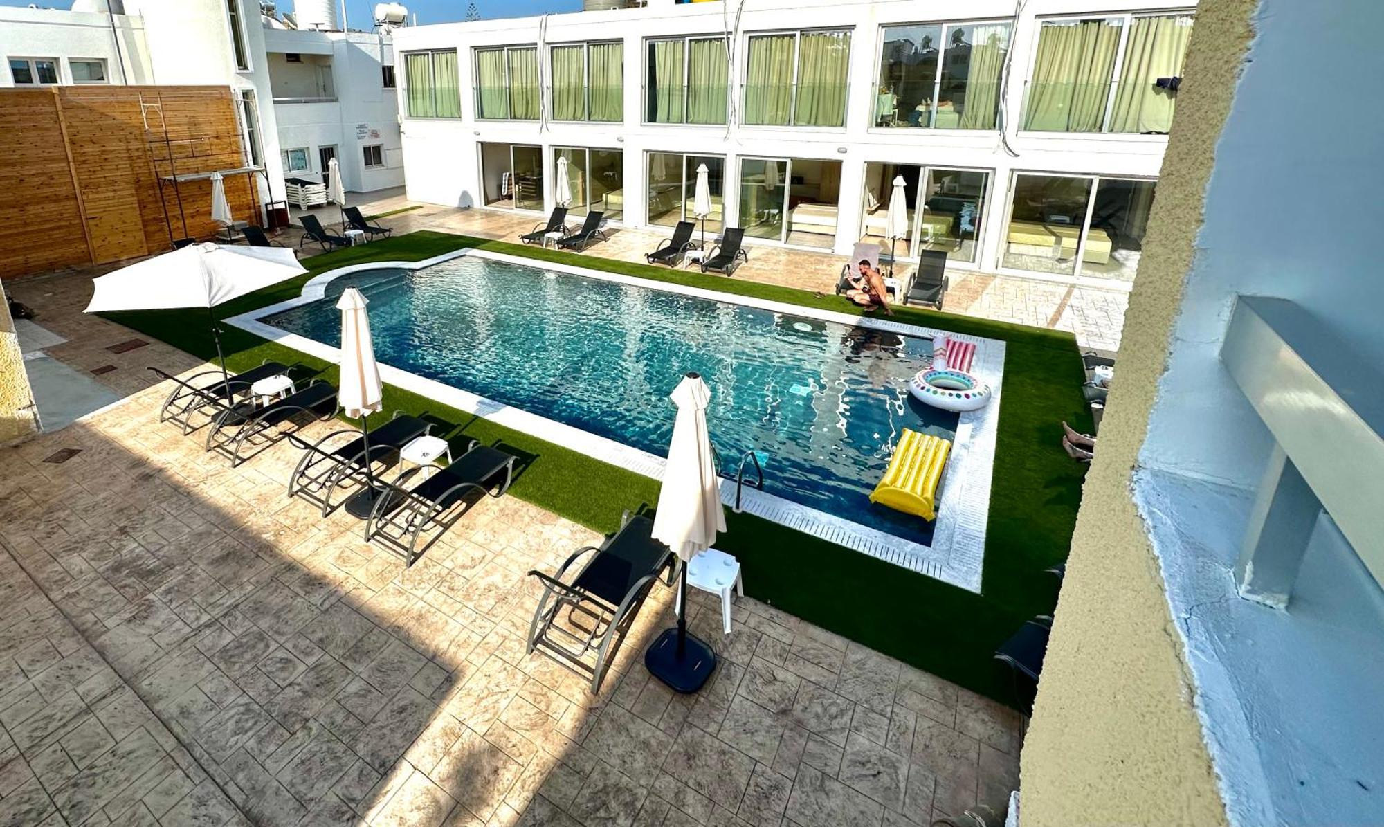 Sun Plaza Suites - Adults Only Ayia Napa Exterior foto