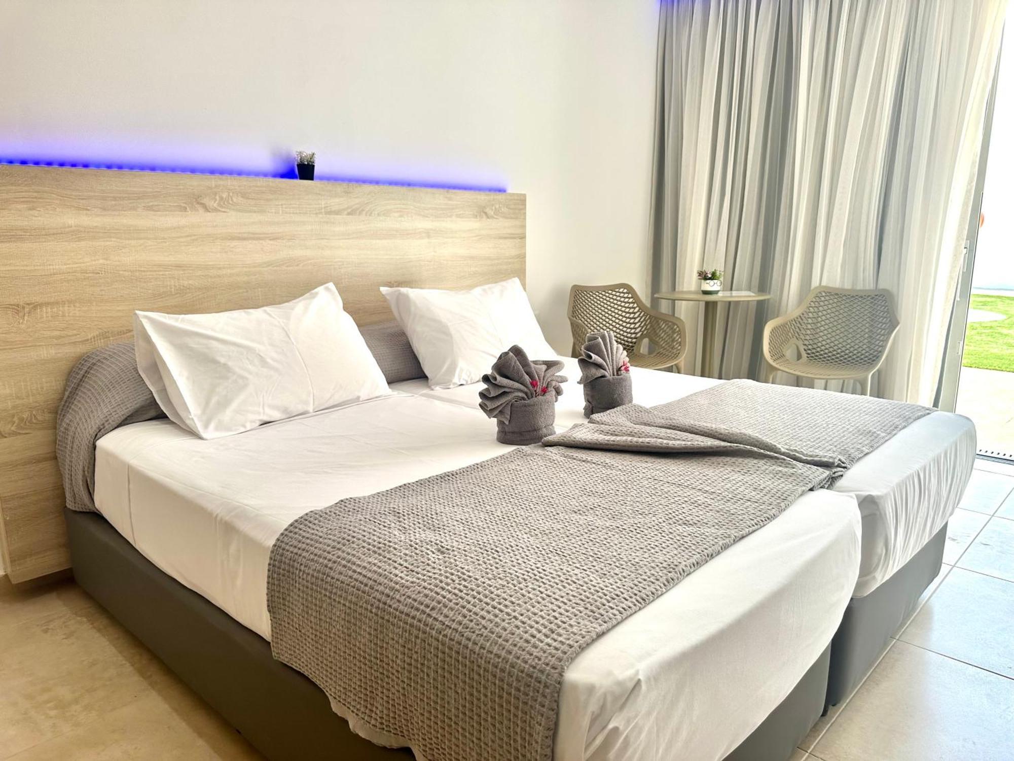 Sun Plaza Suites - Adults Only Ayia Napa Exterior foto