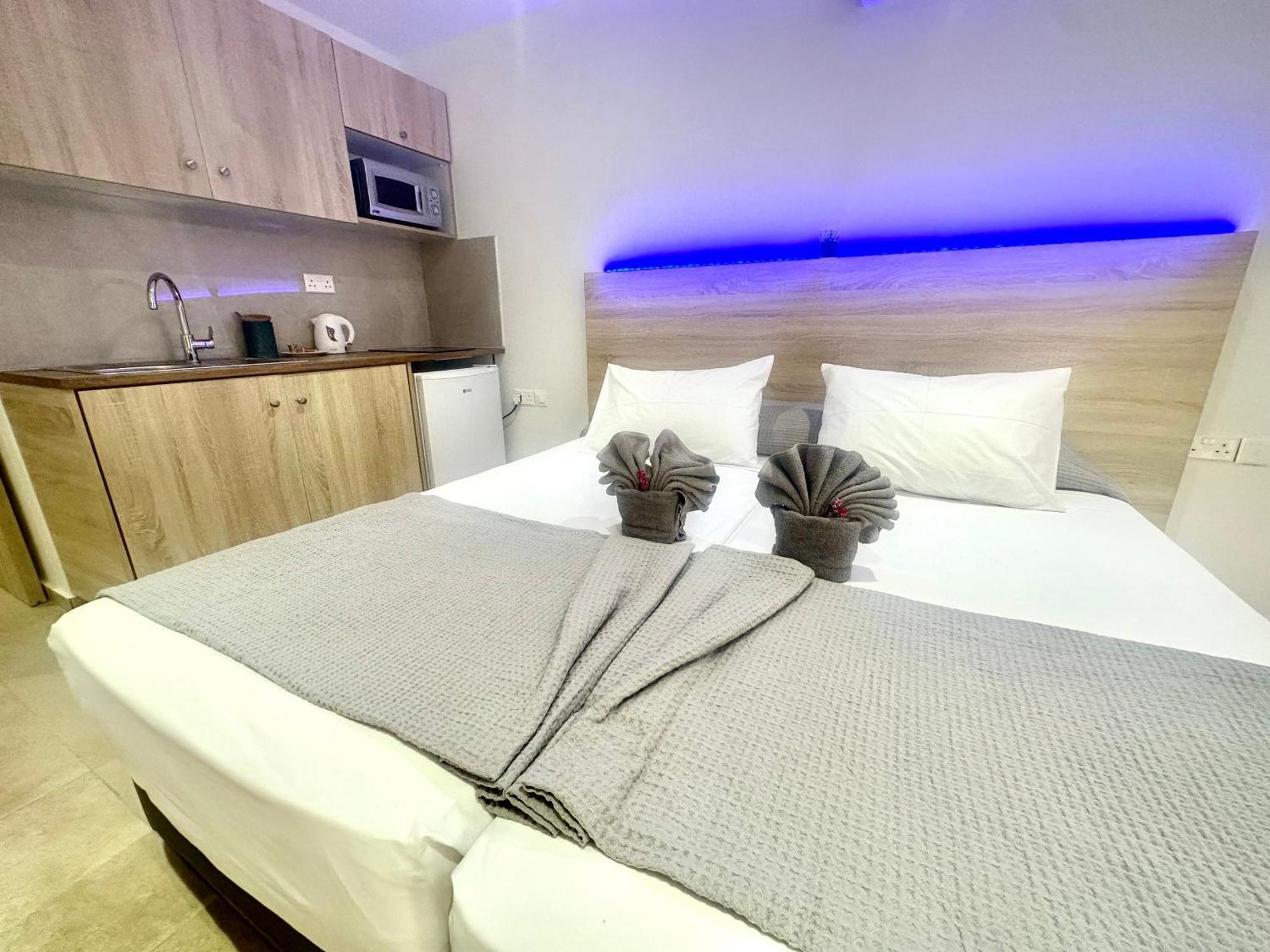 Sun Plaza Suites - Adults Only Ayia Napa Exterior foto