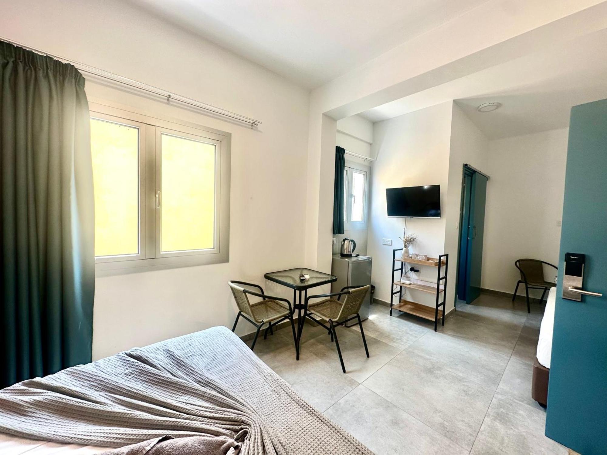 Sun Plaza Suites - Adults Only Ayia Napa Exterior foto